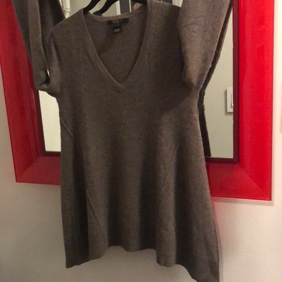 Scoop NYC Cashmere Sweater - Picture 2 of 4